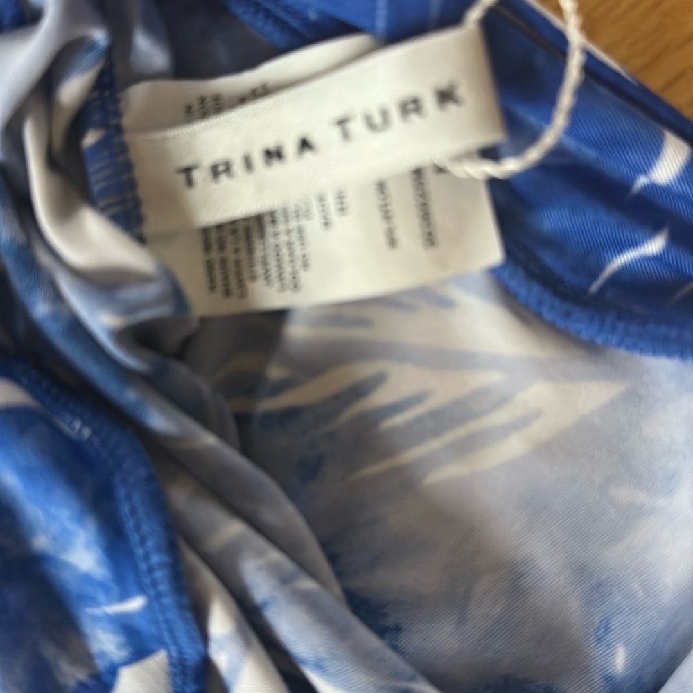 Basque Blue Floral One-Shoulder Dress - Picture 6 of 12
